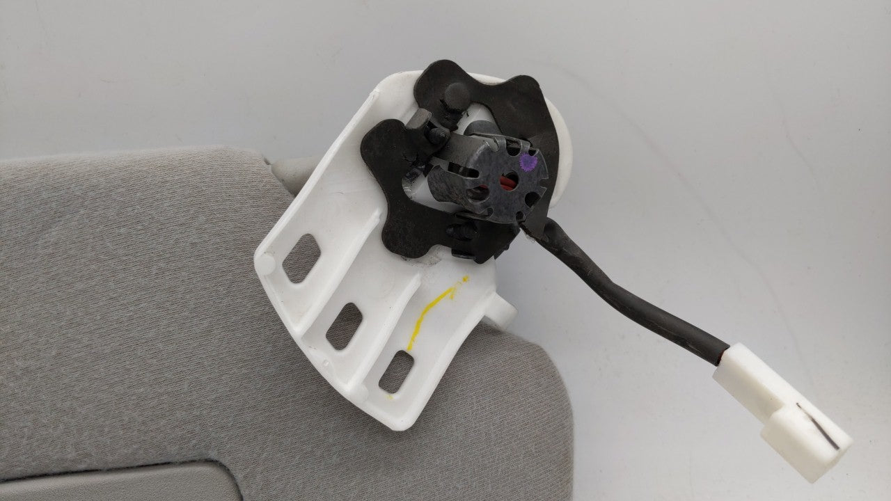 2011 Toyota Sienna Sun Visor Shade Replacement Passenger Right Mirror Fits Fits 2012 2013 2014 OEM Used Auto Parts - Oemused