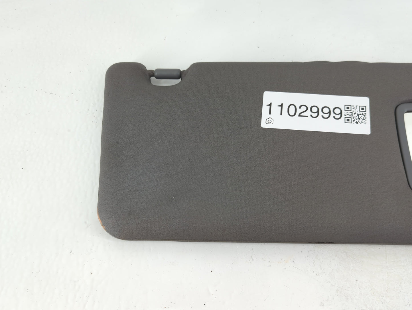 2009-2011 Toyota Tacoma Sun Visor Shade Replacement Passenger Right Mirror Fits Fits 2009 2010 2011 OEM Used Auto Parts - Oe