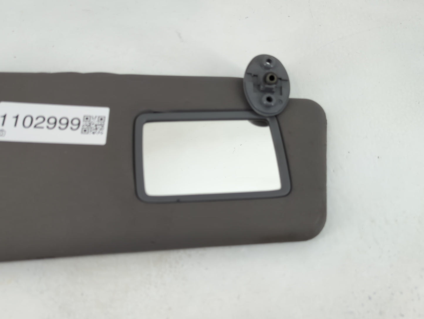 2009-2011 Toyota Tacoma Sun Visor Shade Replacement Passenger Right Mirror Fits Fits 2009 2010 2011 OEM Used Auto Parts - Oe