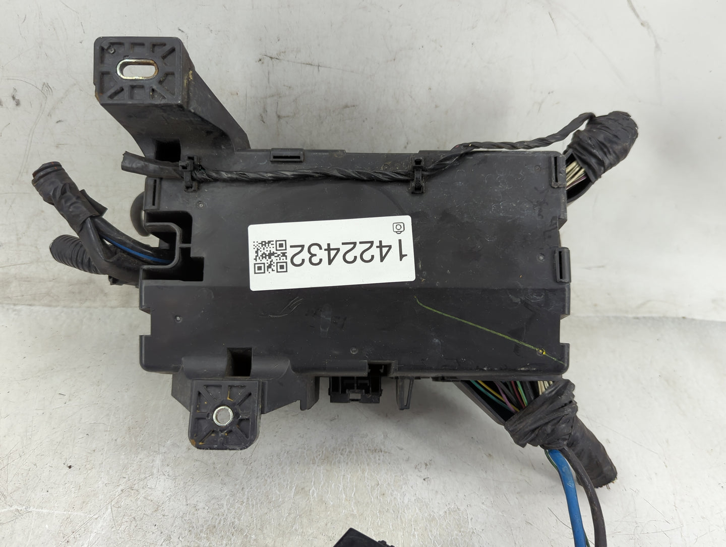 2005-2011 Toyota Tacoma Fusebox Fuse Box Panel Relay Module P/N:TMB-36 Fits Fits 2005 2006 2007 2008 2009 2010 2011 OEM Used