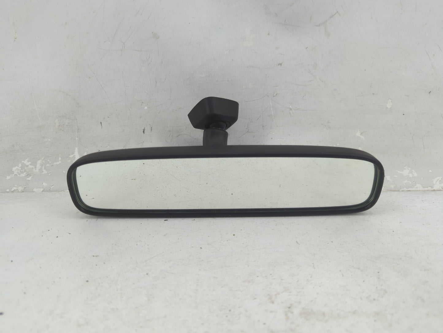 2005-2011 Toyota Tacoma Interior Rear View Mirror Replacement OEM P/N:022198 012198 Fits OEM Used Auto Parts - Oemusedautopa
