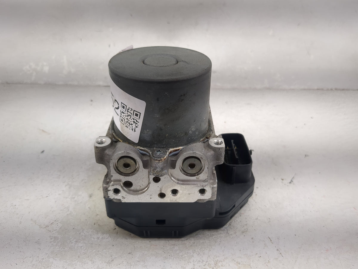 2011 Toyota Tacoma Anti-Lock Brake ABS Pump Module Actuator OEM P/N:44510-04011 133541-0, 116040-31390 Fits OEM Used Auto Pa
