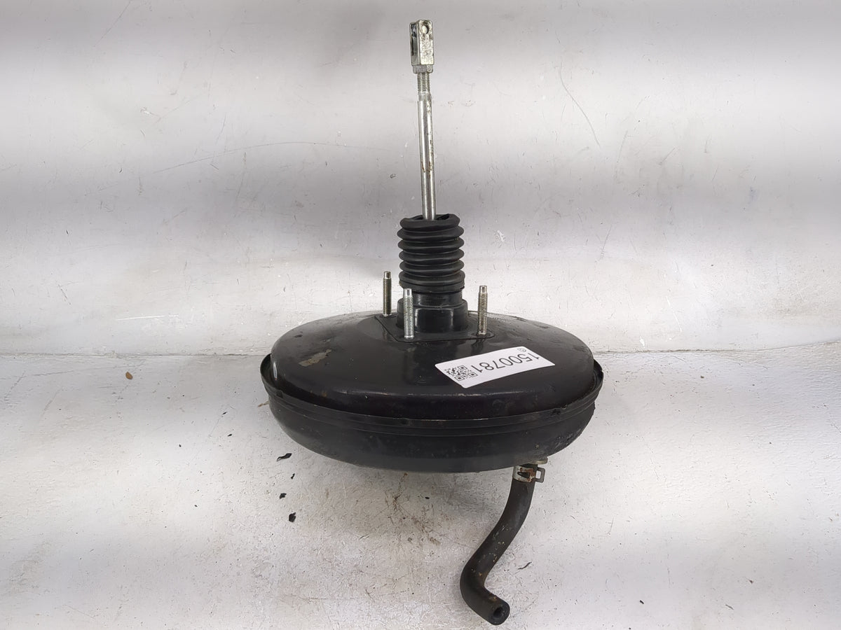 2005-2015 Toyota Tacoma Power Brake Booster Oem - Oemusedautoparts1.com