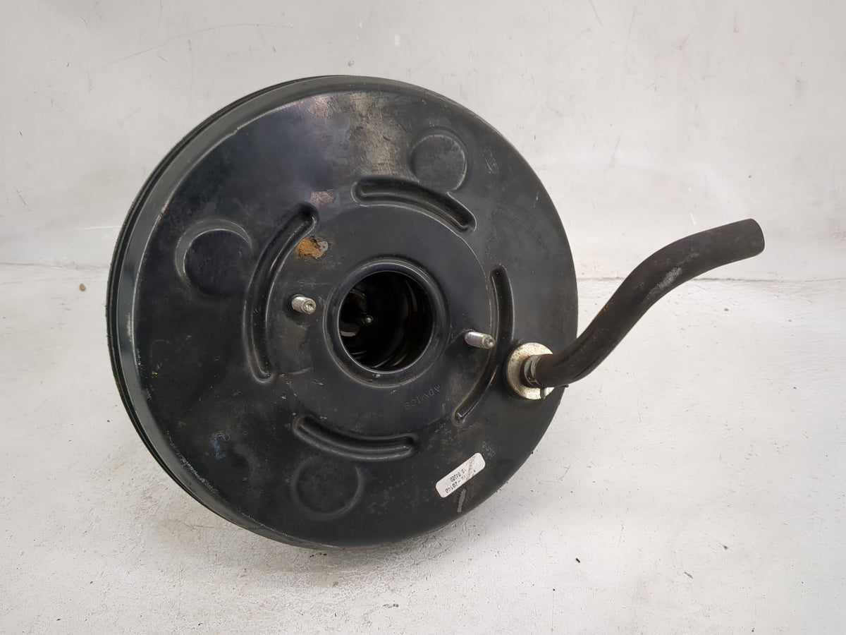 2005-2015 Toyota Tacoma Power Brake Booster Oem - Oemusedautoparts1.com