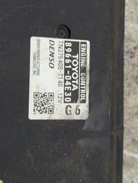2011 Toyota Tacoma PCM Engine Control Computer ECU ECM PCU OEM P/N:89661-04E30 TN275400-7140 OEM Used Auto Parts - Oemusedau