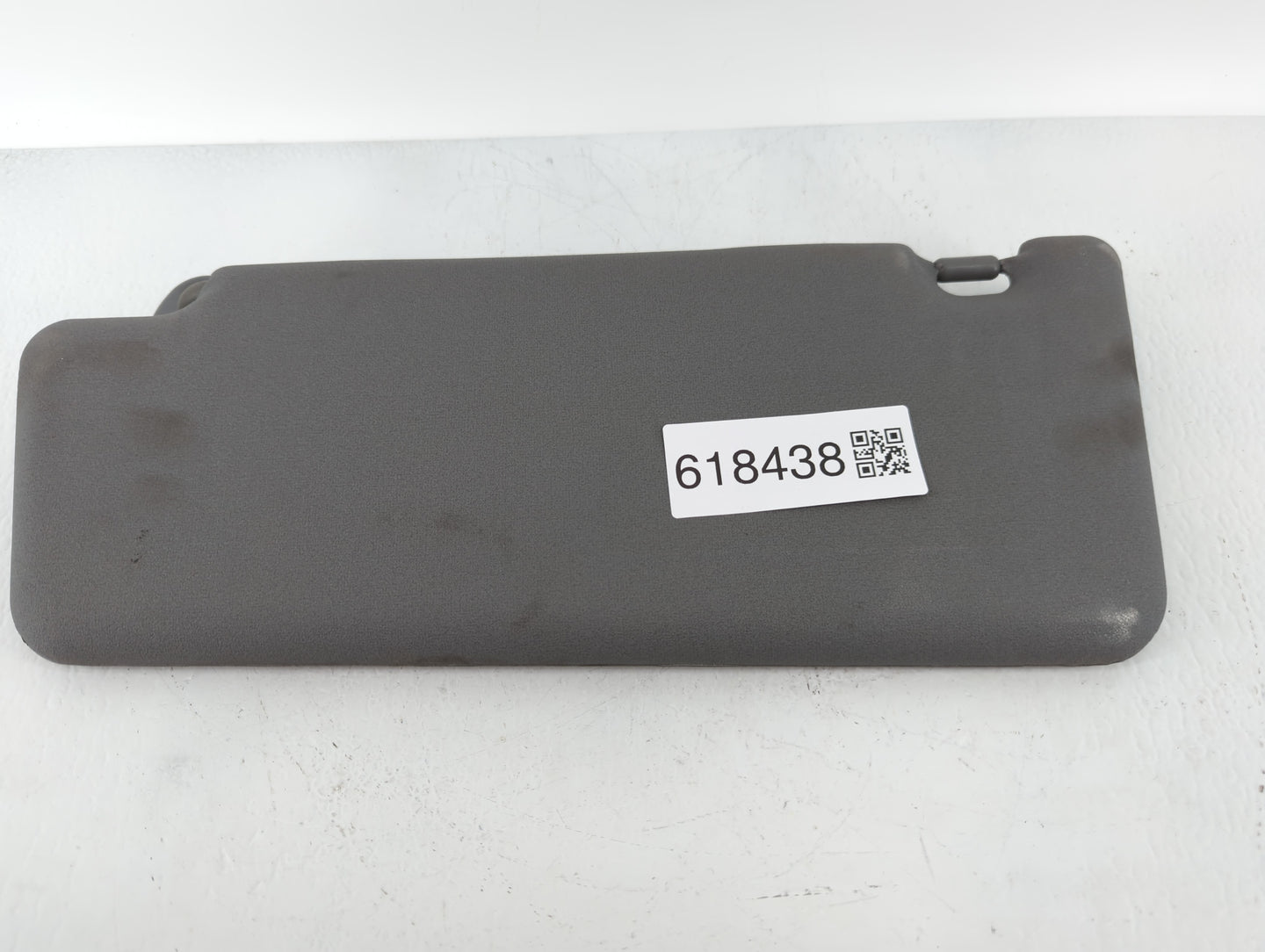 2009-2011 Toyota Tacoma Sun Visor Shade Replacement Driver Left Mirror Fits Fits 2009 2010 2011 OEM Used Auto Parts - Oemuse