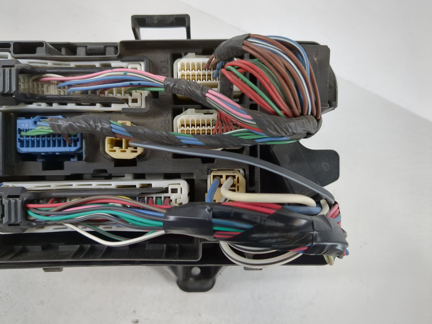 2011 Toyota Tundra Fusebox Fuse Box Panel Relay Module Fits OEM Used Auto Parts - Oemusedautoparts1.com
