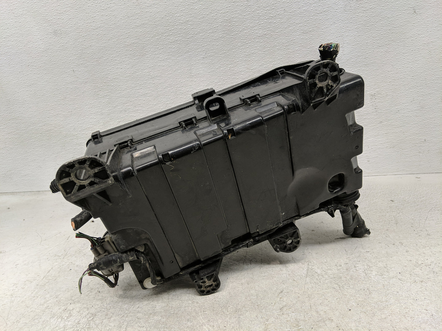2011 Toyota Tundra Fusebox Fuse Box Panel Relay Module P/N:82661-0C251 Fits OEM Used Auto Parts - Oemusedautoparts1.com