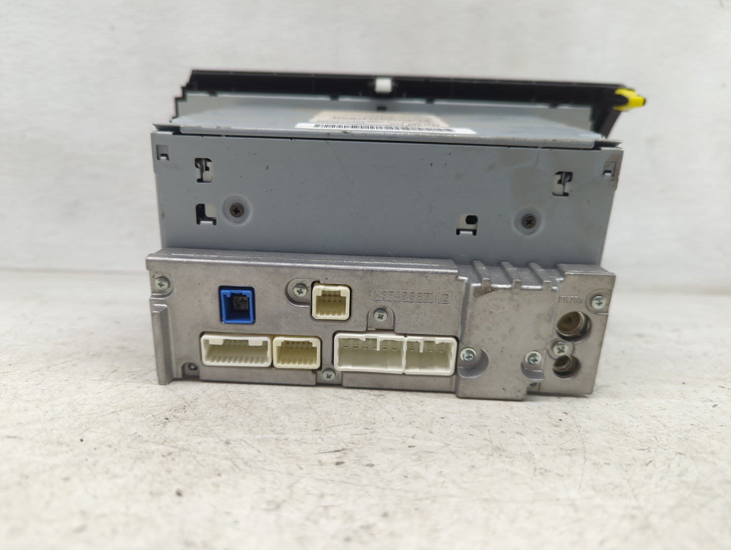 2010-2013 Toyota Tundra Radio AM FM Cd Player Receiver Replacement P/N:86120-0C290 Fits Fits 2010 2011 2012 2013 OEM Used Au