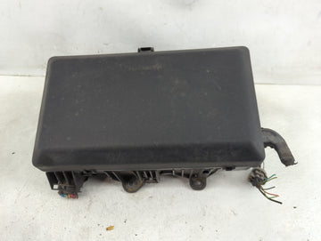 2010-2011 Toyota Tundra Fusebox Fuse Box Panel Relay Module P/N:82661-0C270 Fits Fits 2010 2011 OEM Used Auto Parts - Oemuse