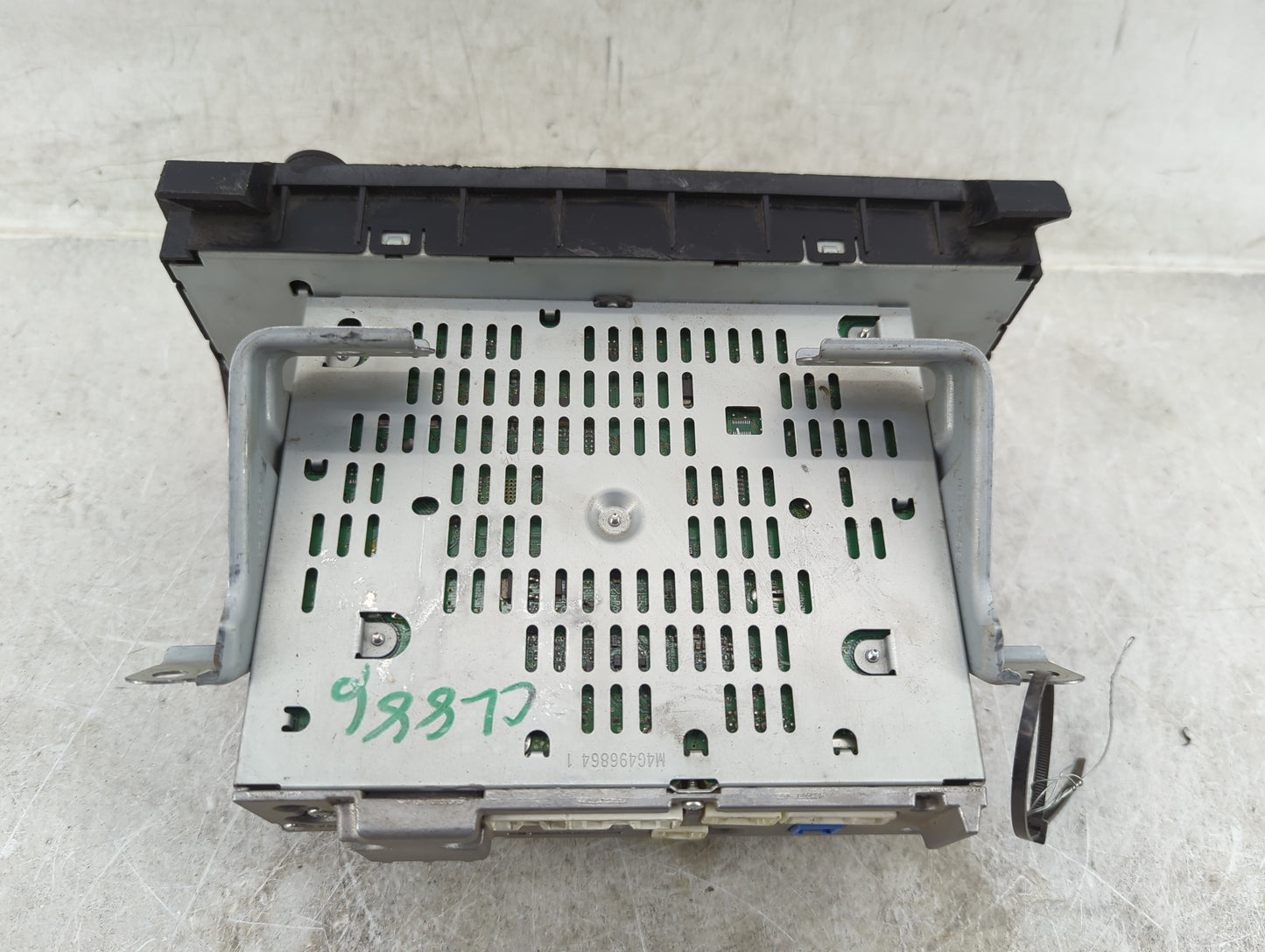 2007-2012 Toyota Tundra Radio AM FM Cd Player Receiver Replacement P/N:86120-0C300 CQ-FT1961X Fits OEM Used Auto Parts - Oem