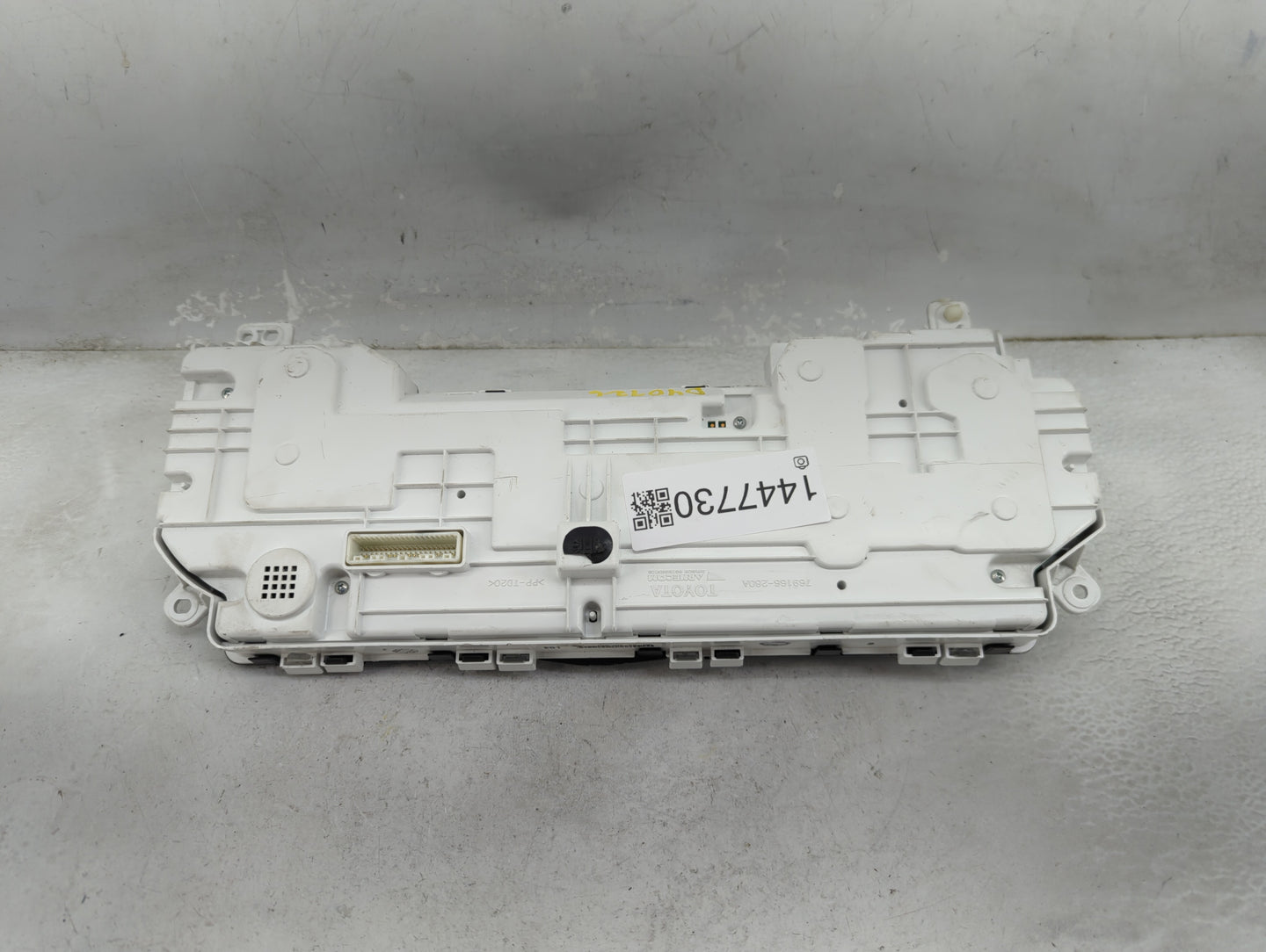 2011 Toyota Tundra Instrument Cluster Speedometer Gauges P/N:69140-970A Fits OEM Used Auto Parts - Oemusedautoparts1.com
