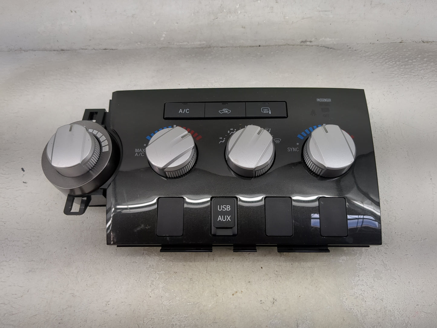 2010-2012 Toyota Tundra Climate Control Module Temperature AC/Heater Replacement P/N:84010-0CC80 MX237000-2843 Fits OEM Used