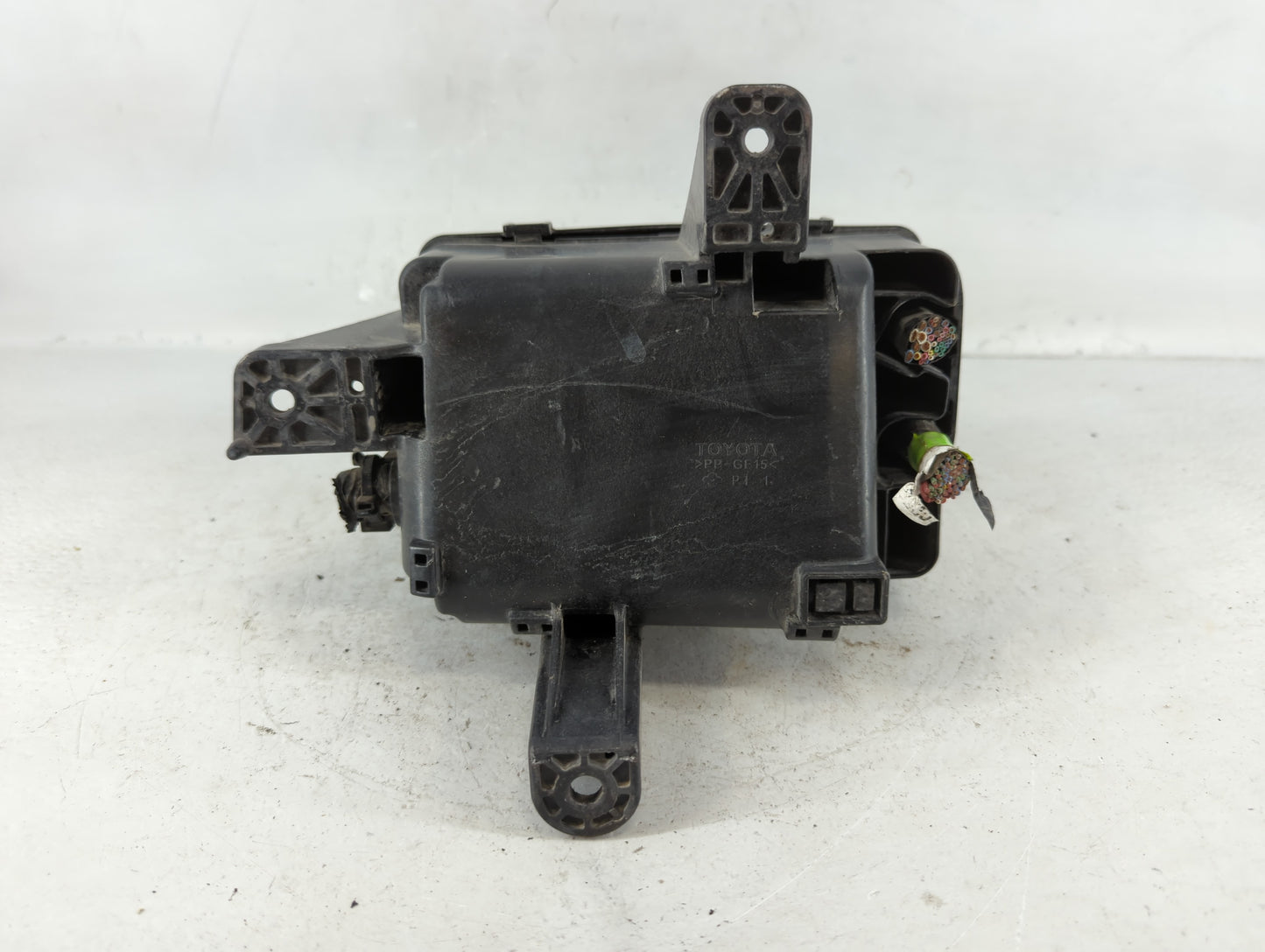 2011 Toyota Tundra Fusebox Fuse Box Panel Relay Module Fits OEM Used Auto Parts - Oemusedautoparts1.com