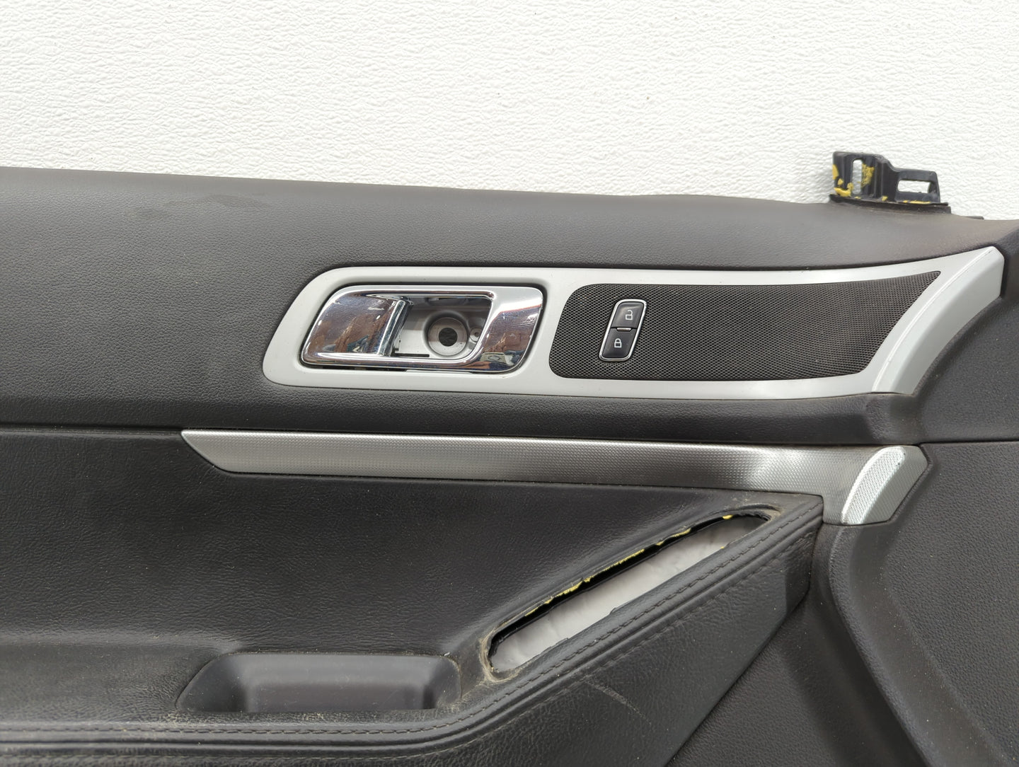 2011 Toyota Venza Engine Cover - Oemusedautoparts1.com
