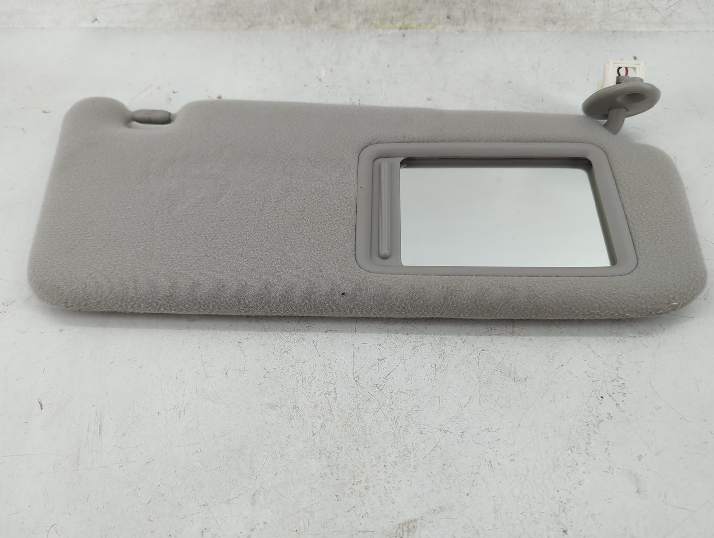 2010-2016 Toyota Venza Sun Visor Shade Replacement Passenger Right Mirror Fits Fits 2010 2011 2012 2013 2014 2015 2016 OEM U
