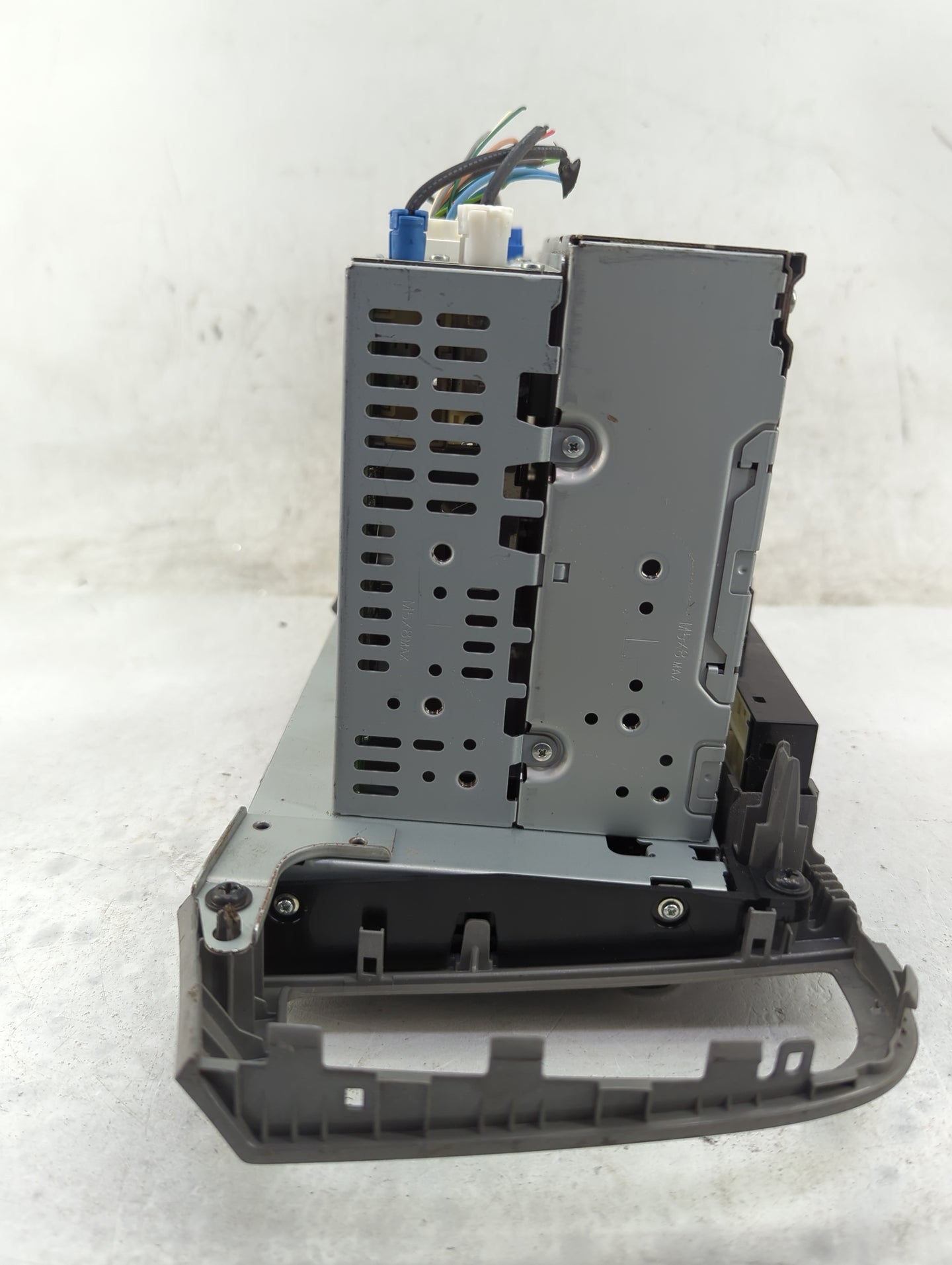 2010-2012 Toyota Venza Radio AM FM Cd Player Receiver Replacement P/N:86120-0T070 CQ-KS8960X Fits Fits 2010 2011 2012 OEM Us