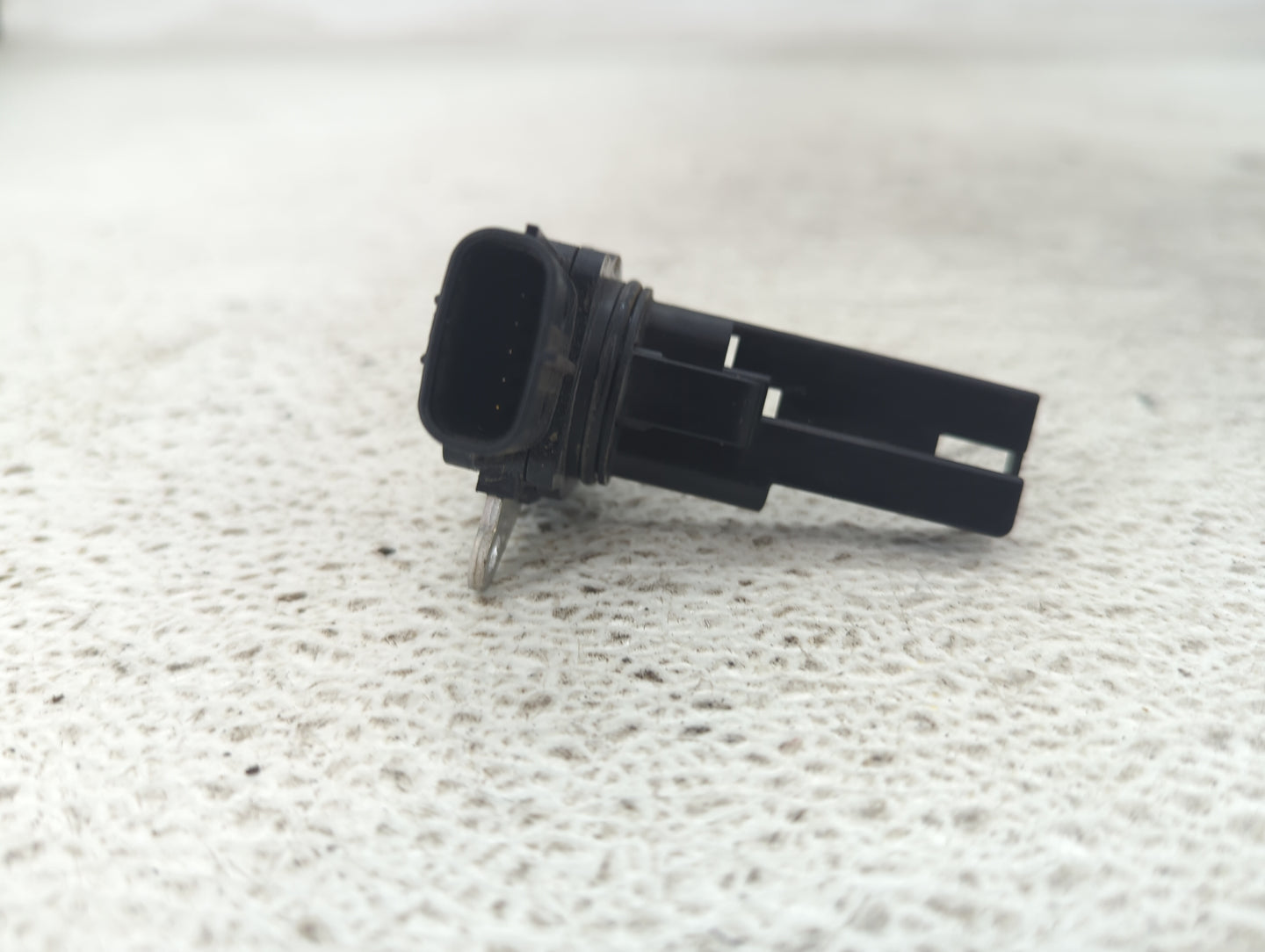 2009-2016 Toyota Venza Mass Air Flow Meter Maf 1489989 - Oemusedautoparts1.com