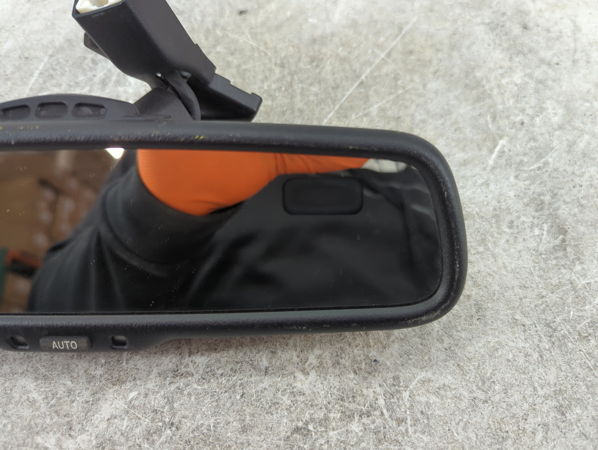 2009-2016 Toyota Venza Interior Rear View Mirror Replacement OEM P/N:E11 026133 GNTX-664 Fits OEM Used Auto Parts - Oemuseda