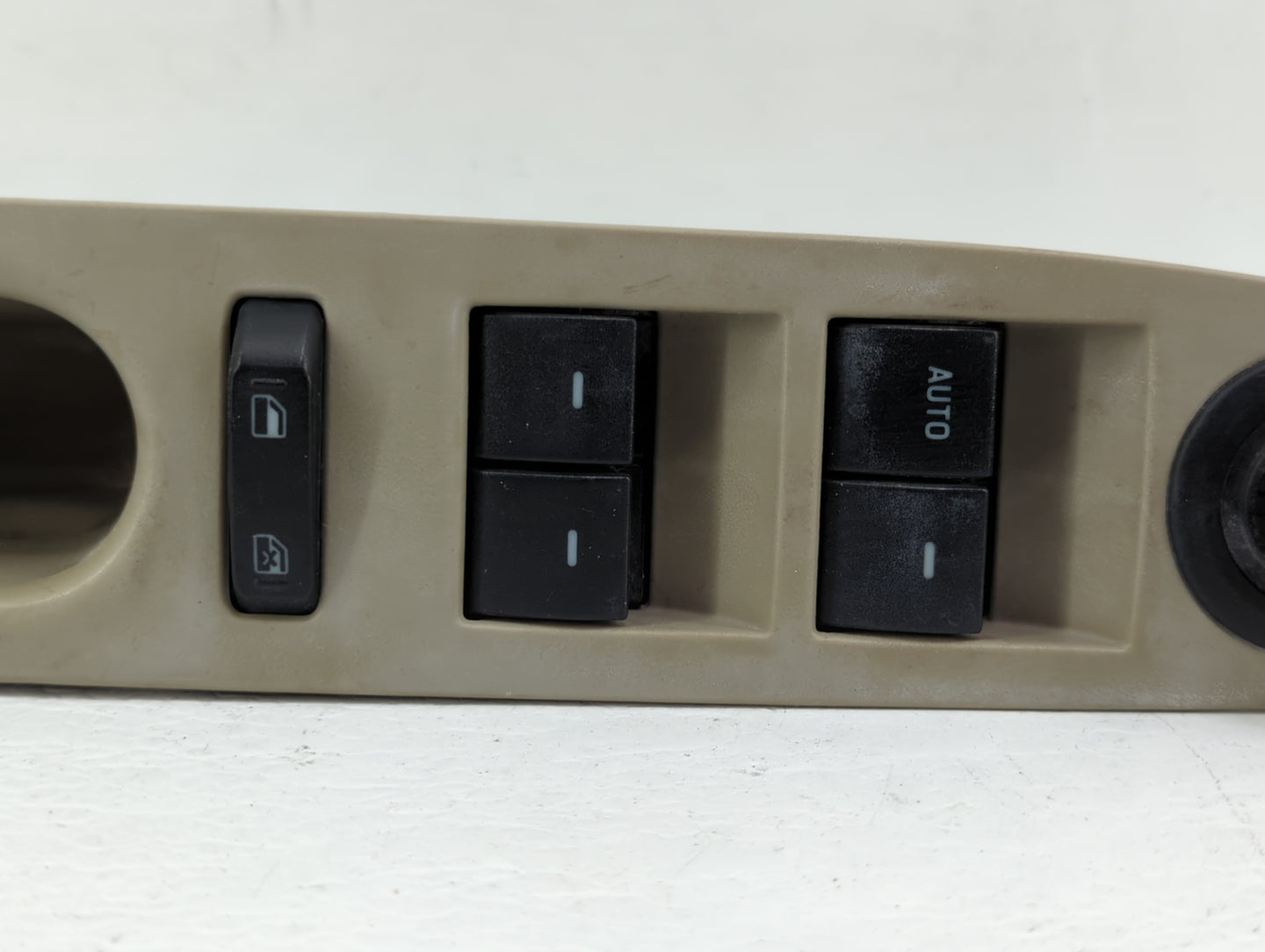 2009-2012 Toyota Venza Master Power Window Switch Replacement Driver Side Left P/N:74232-48070 84040-33100 Fits OEM Used Aut