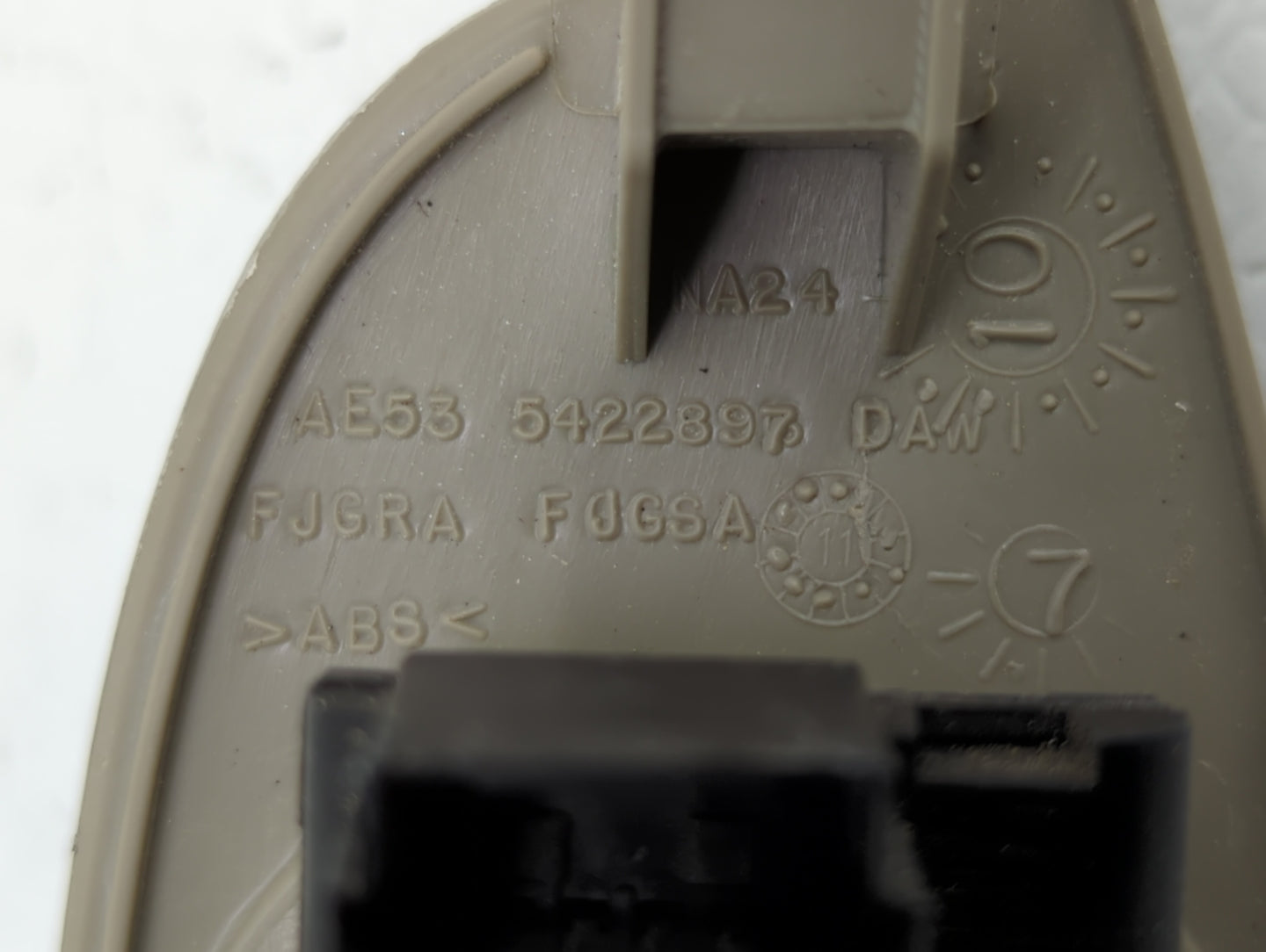 2009-2012 Toyota Venza Master Power Window Switch Replacement Driver Side Left P/N:74232-48070 84040-33100 Fits OEM Used Aut