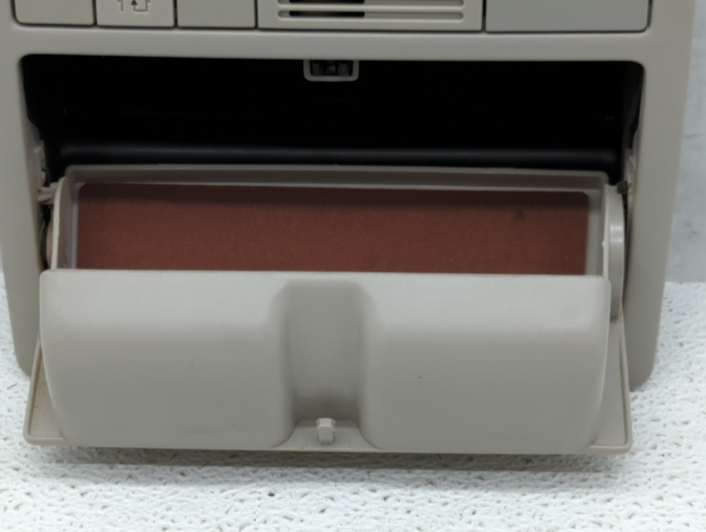 2011 Toyota Venza Overhead Roof Console - Oemusedautoparts1.com