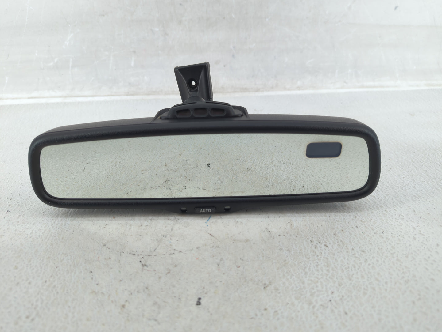 2011 Toyota Venza Interior Rear View Mirror Replacement OEM P/N:8781007030 E11026133 Fits OEM Used Auto Parts - Oemusedautop