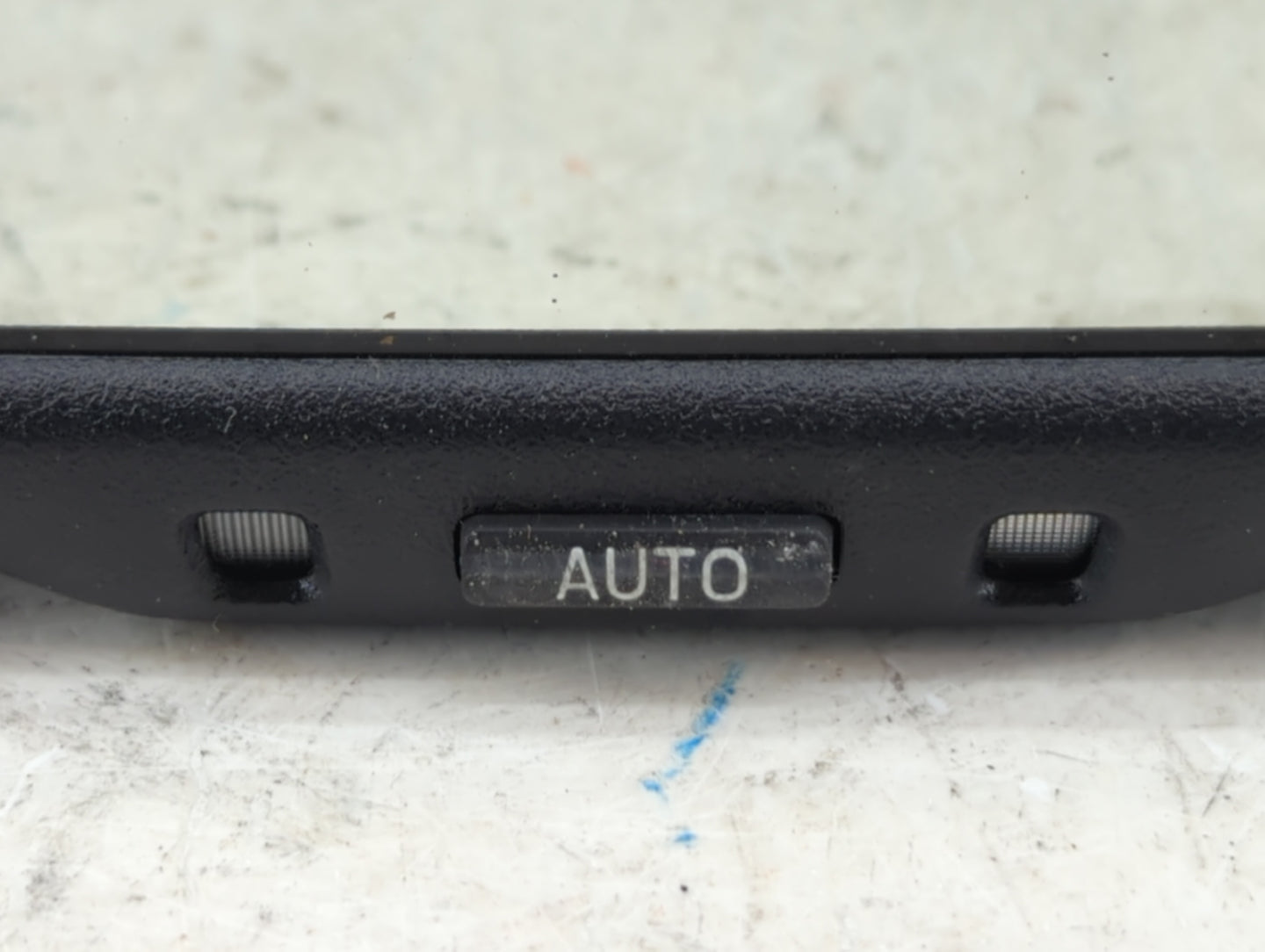 2011 Toyota Venza Interior Rear View Mirror Replacement OEM P/N:8781007030 E11026133 Fits OEM Used Auto Parts - Oemusedautop