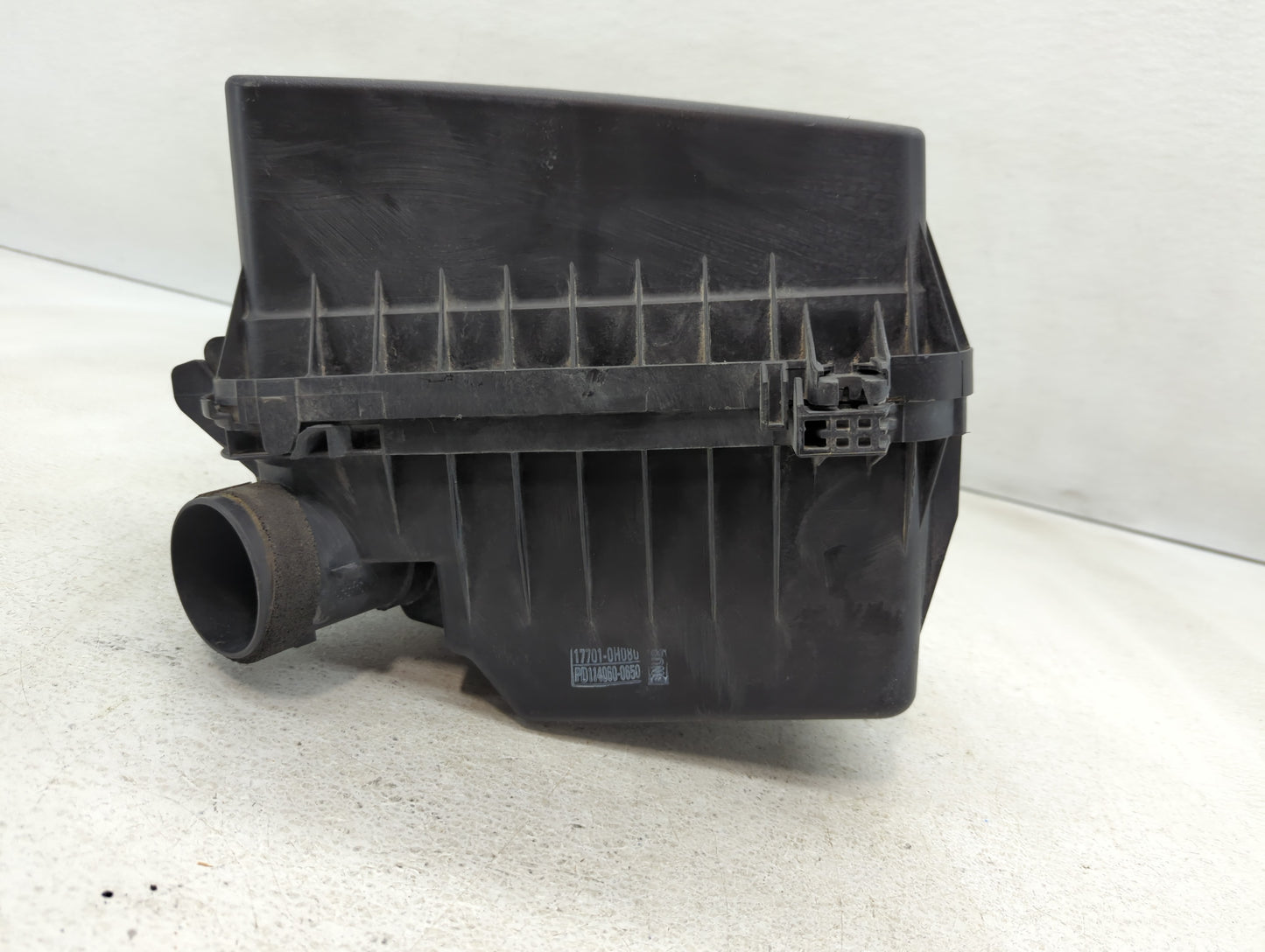 2009-2016 Toyota Venza Air Cleaner Intake-duct Hose Tube - Oemusedautoparts1.com