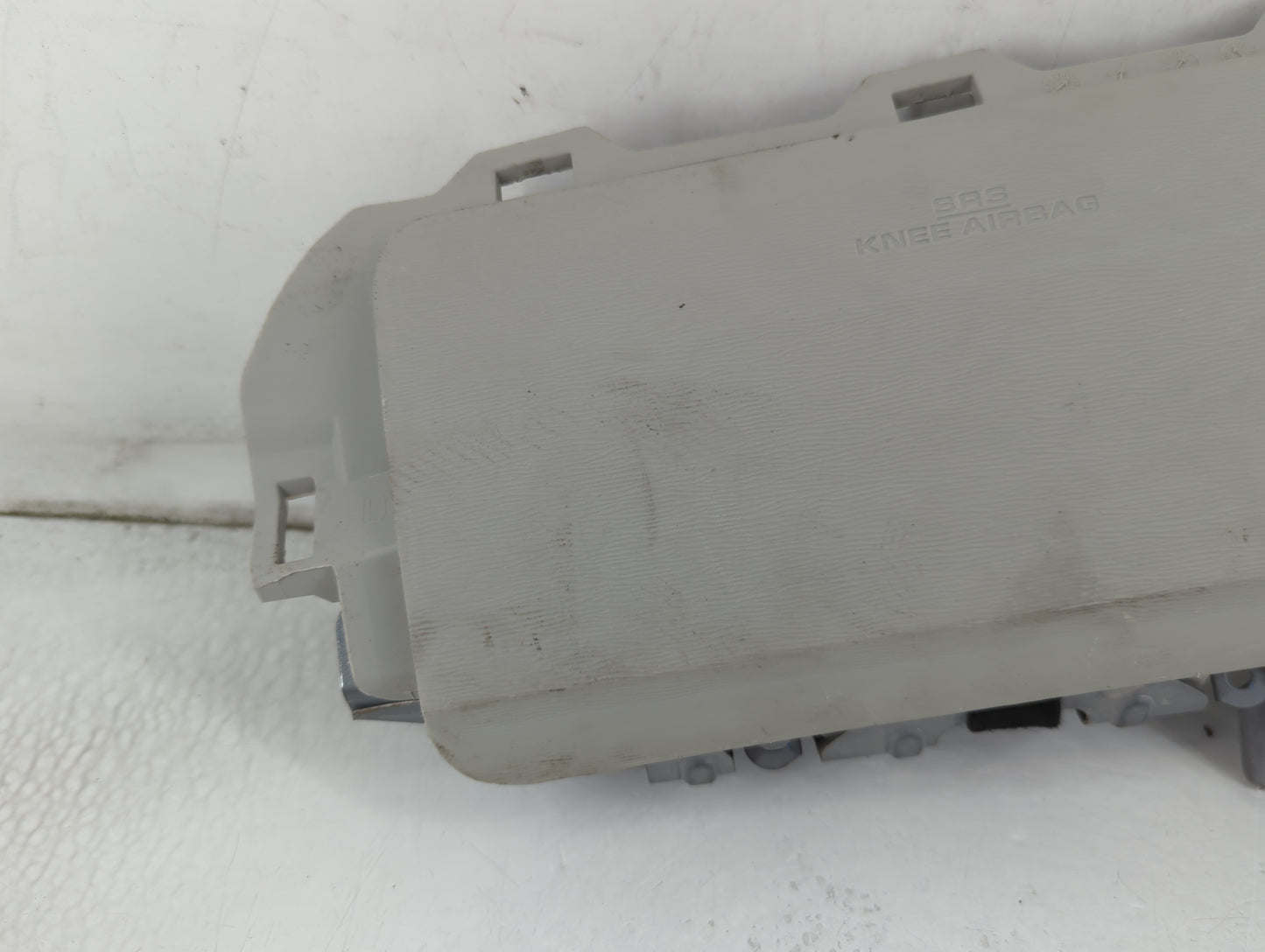 2009-2013 Toyota Venza Air Bag Passenger Right Dashboard OEM P/N:205674310M71 Fits Fits 2009 2010 2011 2012 2013 OEM Used Au