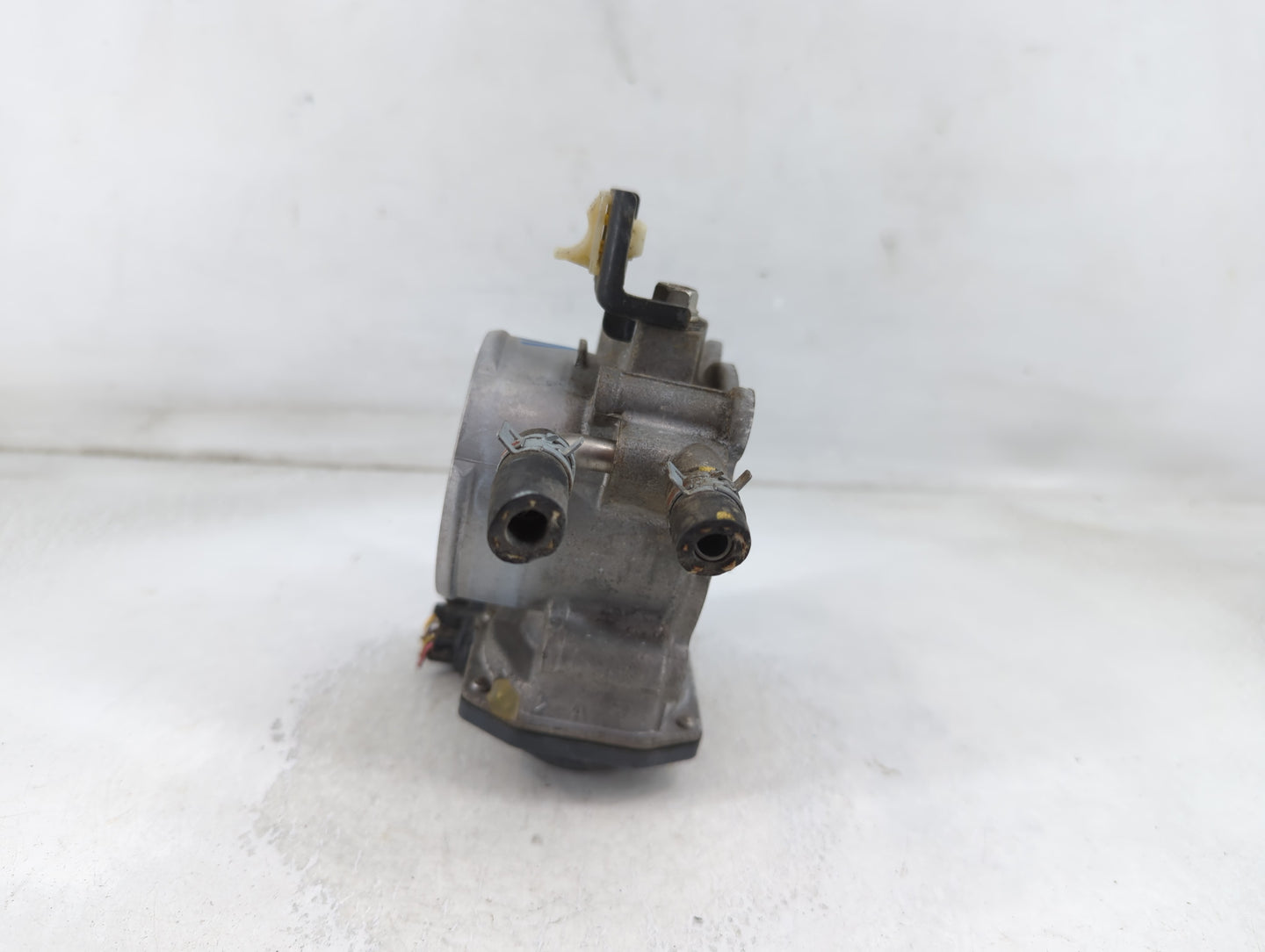 2009-2016 Toyota Venza Throttle Body P/N:22030-36010 Fits Fits 2009 2010 2011 2012 2013 2014 2015 2016 2017 2018 2019 OEM Us