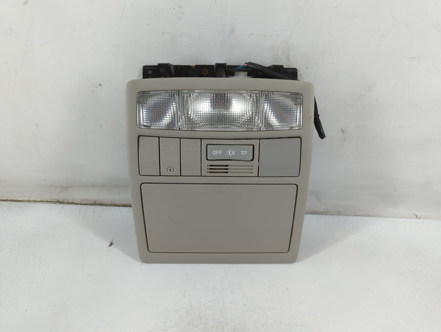 2009-2012 Toyota Venza Overhead Roof Console 889043 - Oemusedautoparts1.com