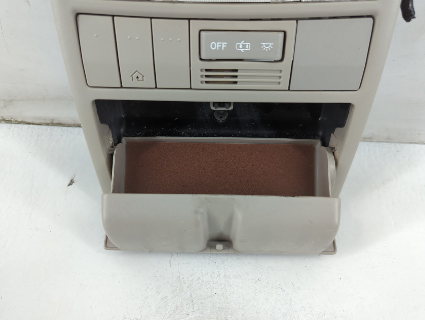 2009-2012 Toyota Venza Overhead Roof Console 889043 - Oemusedautoparts1.com
