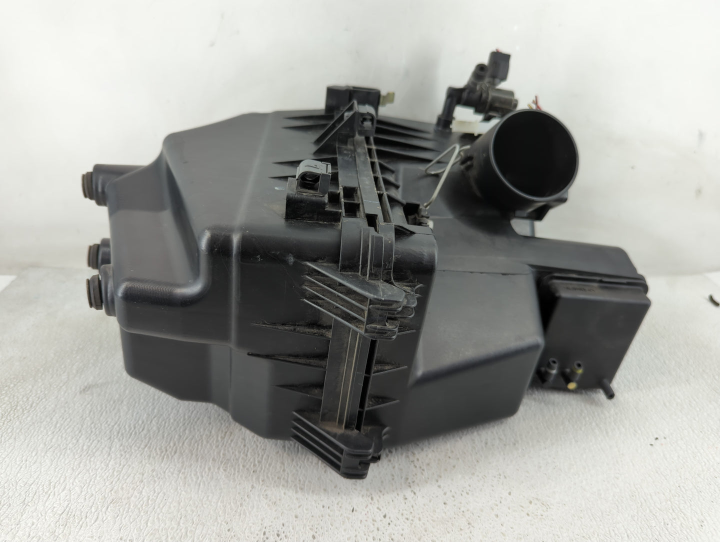 2006-2019 Toyota Yaris Air Cleaner Intake-duct Hose Tube - Oemusedautoparts1.com