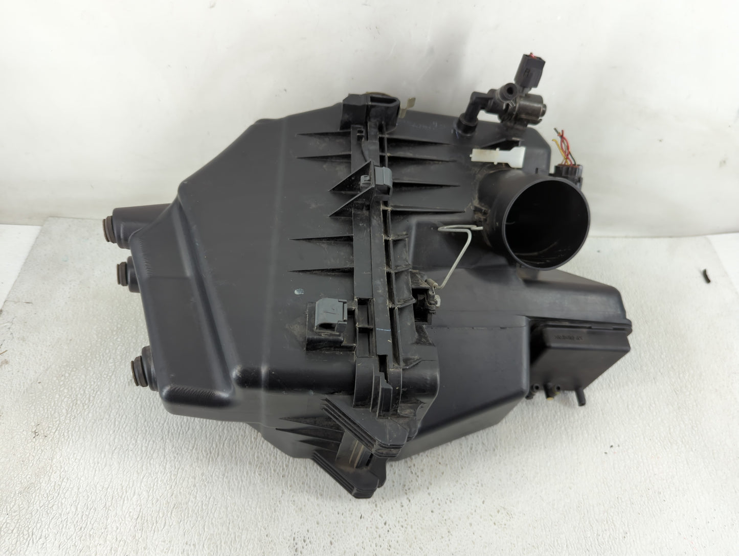 2006-2019 Toyota Yaris Air Cleaner Intake-duct Hose Tube - Oemusedautoparts1.com