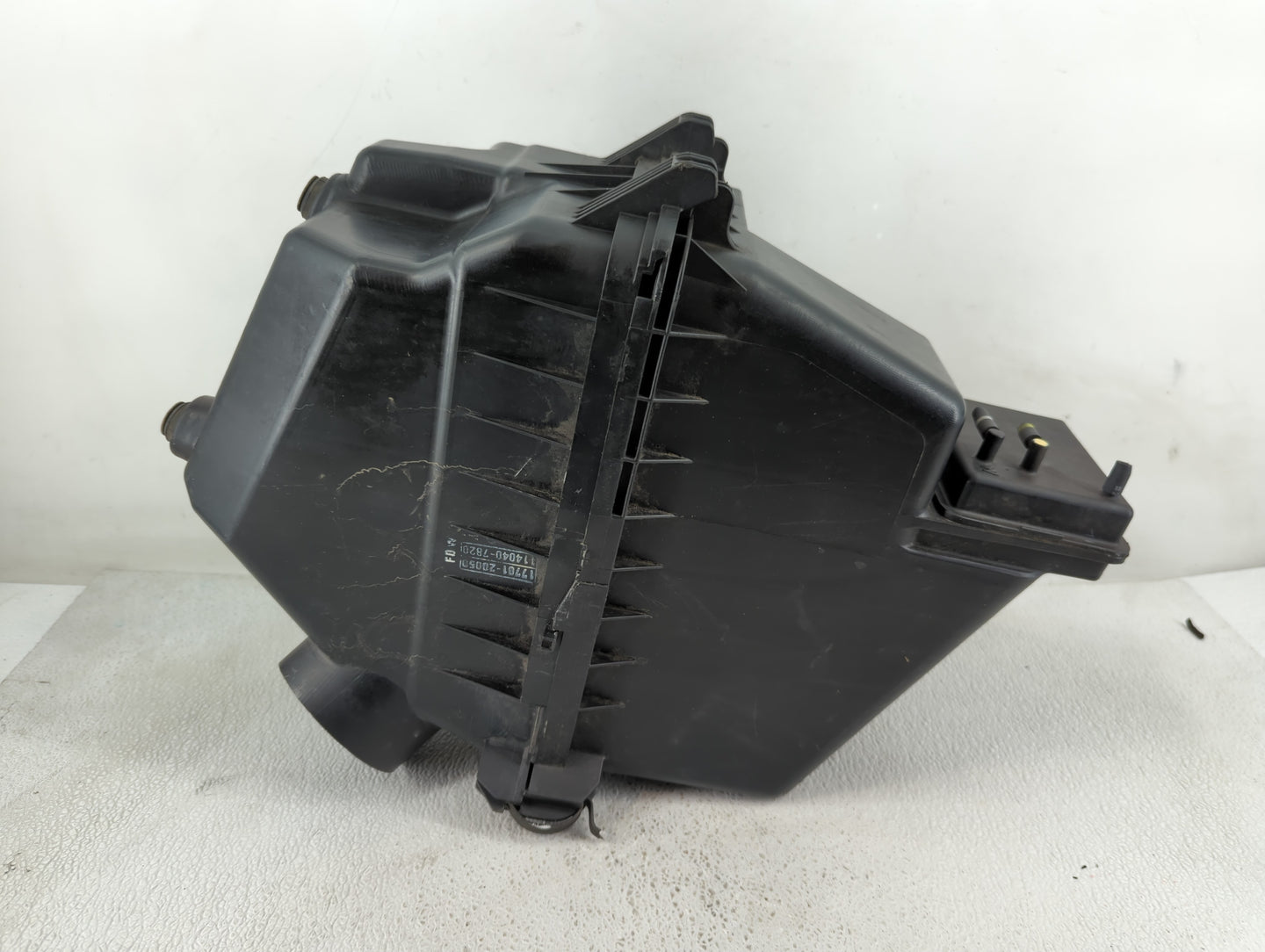 2006-2019 Toyota Yaris Air Cleaner Intake-duct Hose Tube - Oemusedautoparts1.com
