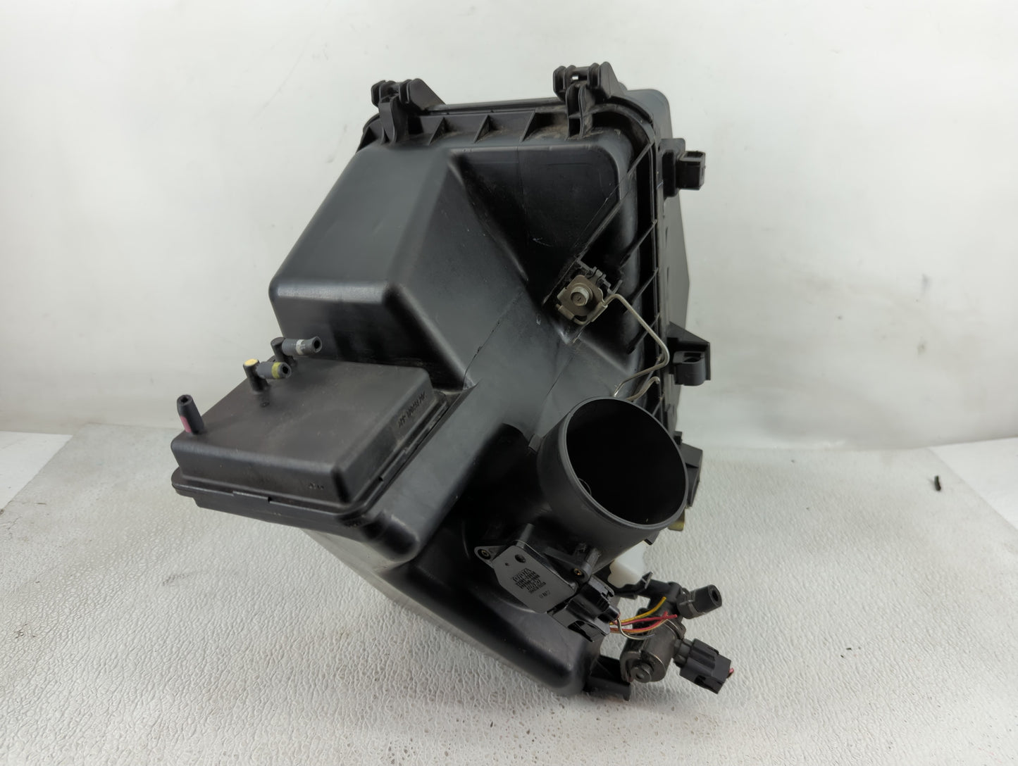 2006-2019 Toyota Yaris Air Cleaner Intake-duct Hose Tube - Oemusedautoparts1.com