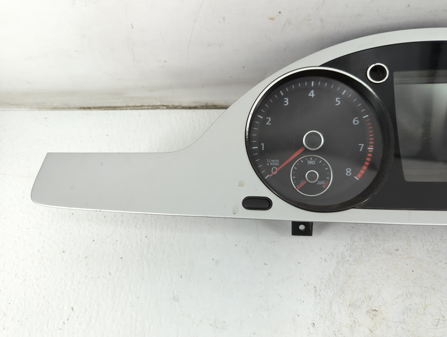 2010-2011 Volkswagen Cc Instrument Cluster Speedometer Gauges P/N:A2C53375945 Fits Fits 2010 2011 OEM Used Auto Parts - Oemu