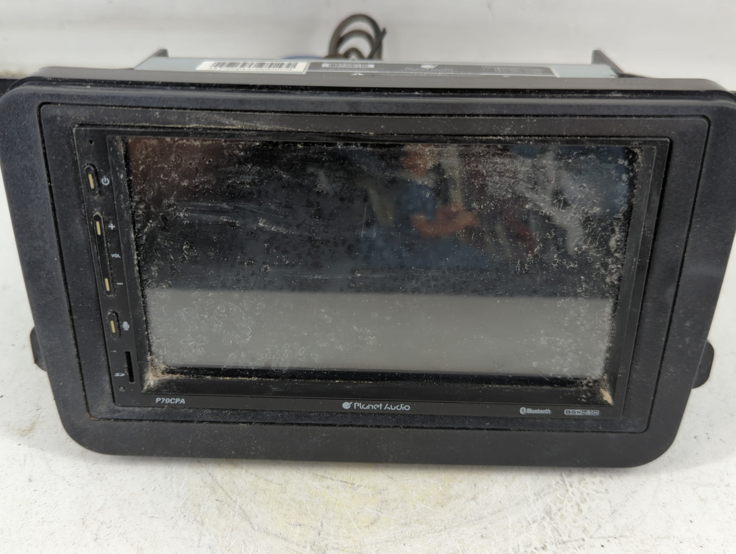 2010-2011 Volkswagen Cc Radio AM FM Cd Player Receiver Replacement Fits Fits 2010 2011 OEM Used Auto Parts - Oemusedautopart