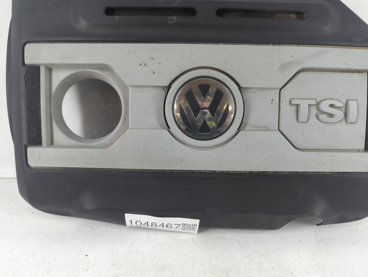 2011 Volkswagen Cc Engine Cover - Oemusedautoparts1.com