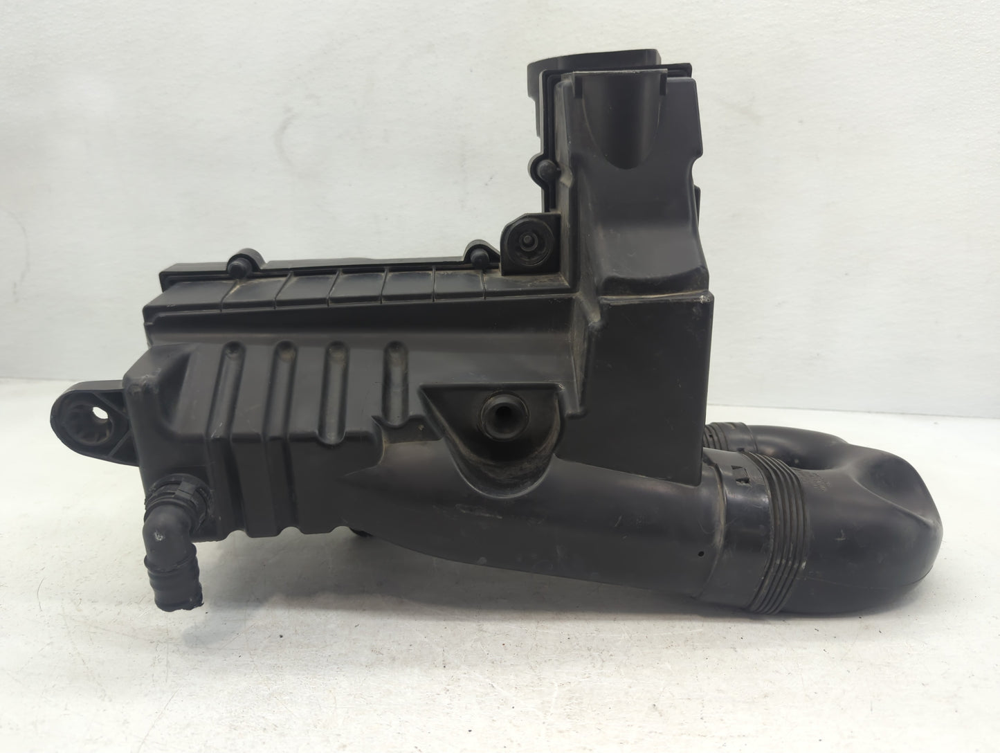 2009-2017 Volkswagen Cc Air Cleaner Intake-duct Hose Tube - Oemusedautoparts1.com