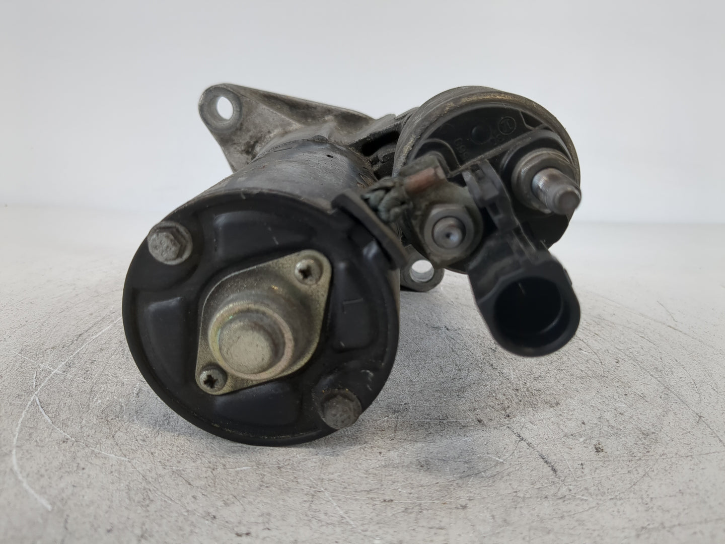 2009-2017 Volkswagen Cc Car Starter Motor Solenoid OEM P/N:0 001 122 402 Fits OEM Used Auto Parts - Oemusedautoparts1.com