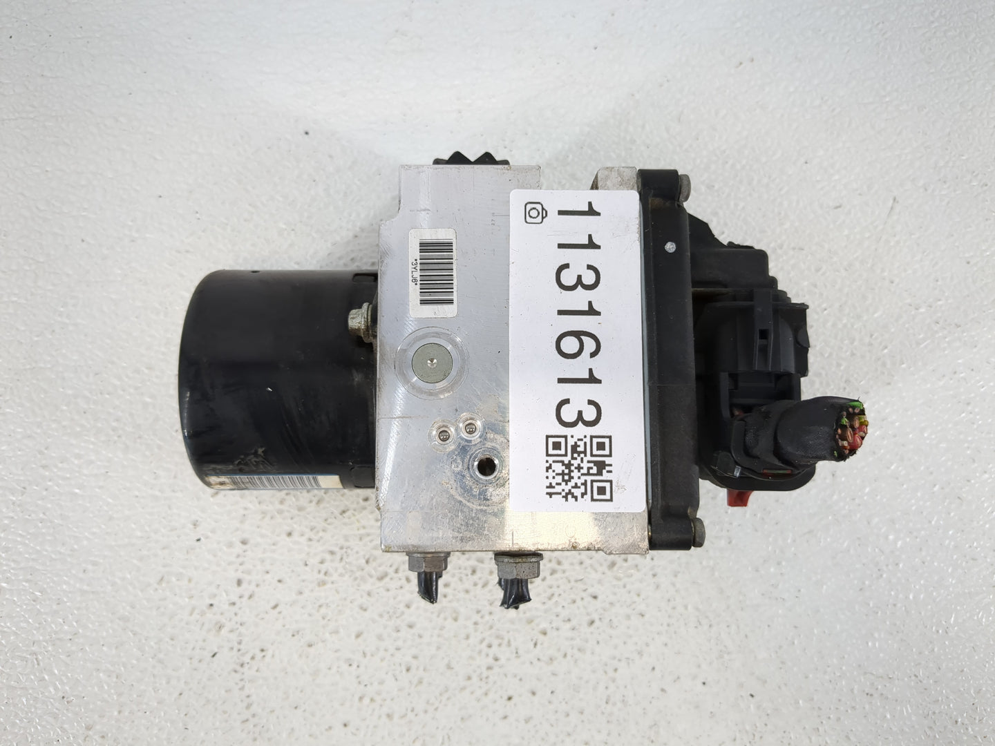 2009-2011 Volkswagen Cc ABS Pump Control Module Replacement P/N:3C0 614 109 AF Fits Fits 2009 2010 2011 OEM Used Auto Parts 