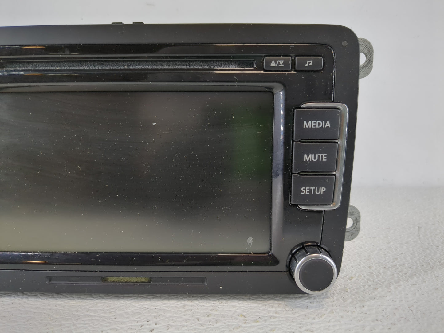 2009-2013 Volkswagen Cc Radio AM FM Cd Player Receiver Replacement P/N:1K0 035 180 AC Fits OEM Used Auto Parts - Oemusedauto