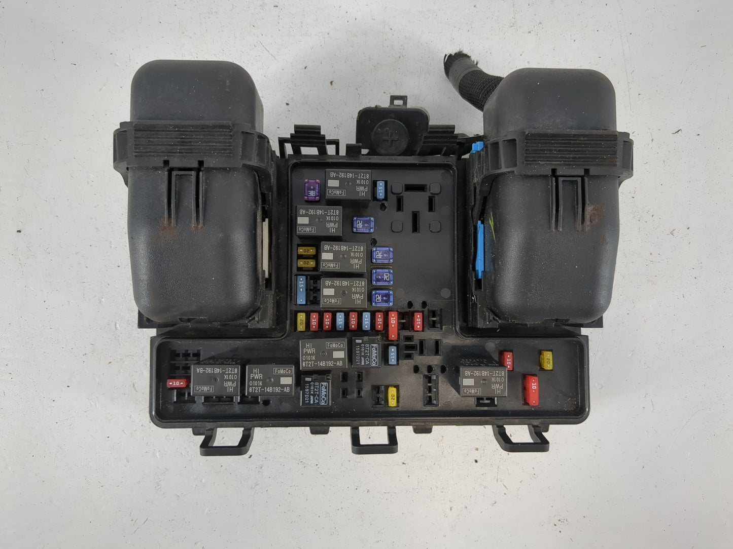 2009-2012 Volkswagen Cc Fusebox Fuse Box Panel Relay Module P/N:G2GT14A067BD Fits Fits 2009 2010 2011 2012 OEM Used Auto Par