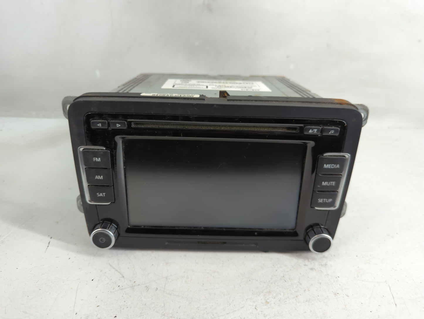 2009-2013 Volkswagen Cc Radio AM FM Cd Player Receiver Replacement P/N:1K0 035 180 AD Fits OEM Used Auto Parts - Oemusedauto