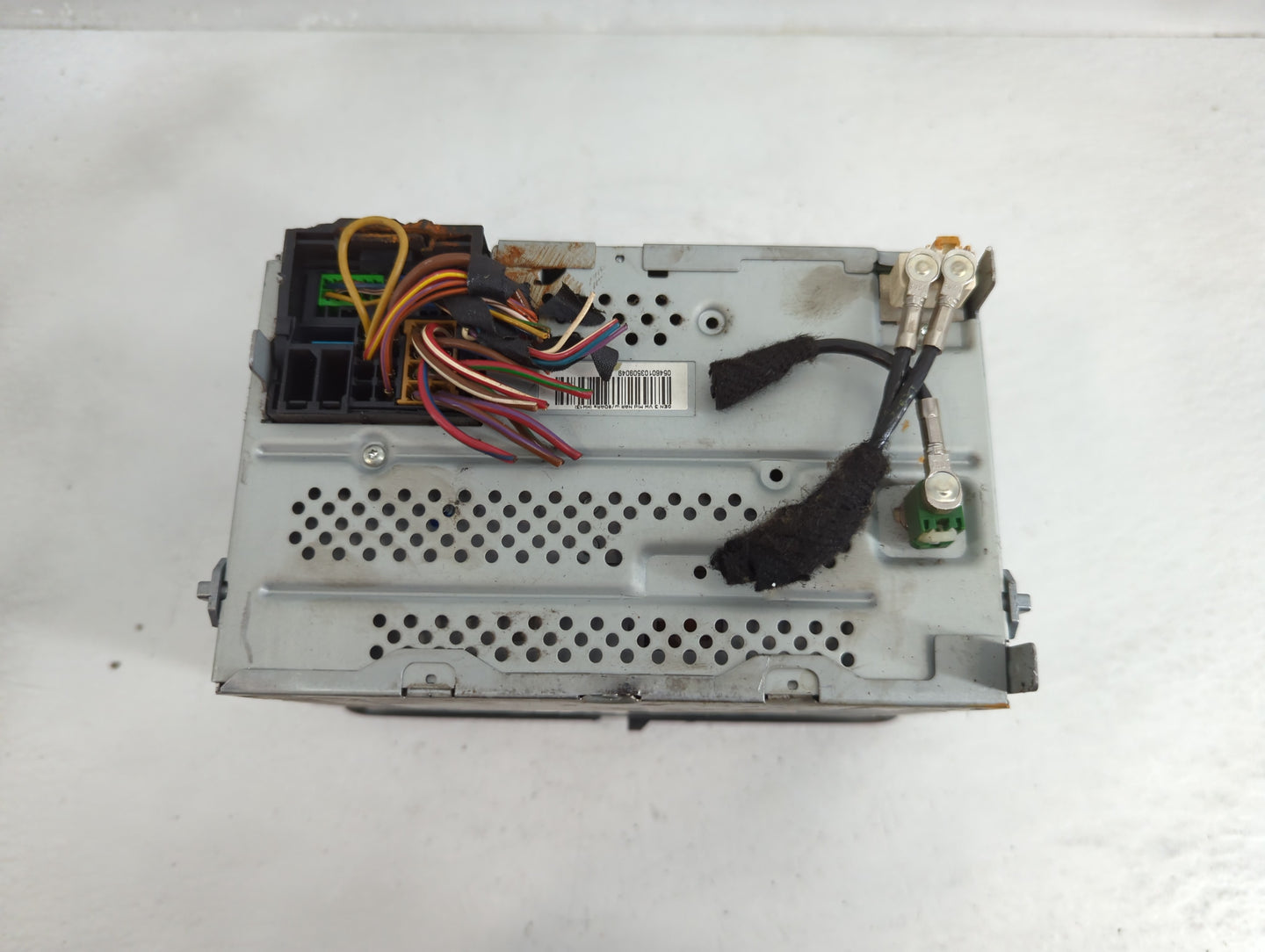 2009-2013 Volkswagen Cc Radio AM FM Cd Player Receiver Replacement P/N:1K0 035 180 AD Fits OEM Used Auto Parts - Oemusedauto