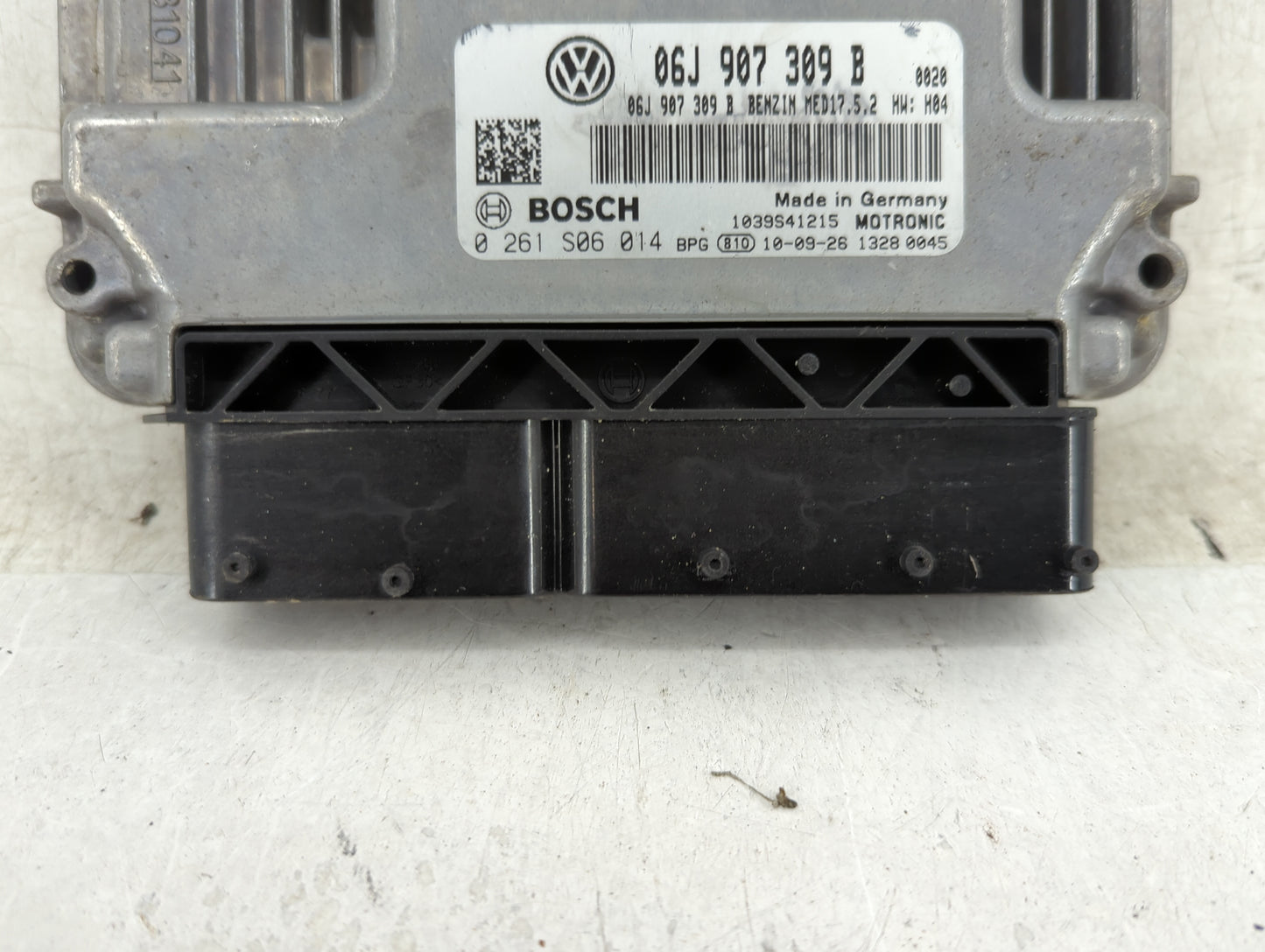 2011 Volkswagen Cc PCM Engine Control Computer ECU ECM PCU OEM P/N:0 261 S06 014 06J 907 309 B Fits OEM Used Auto Parts - Oe