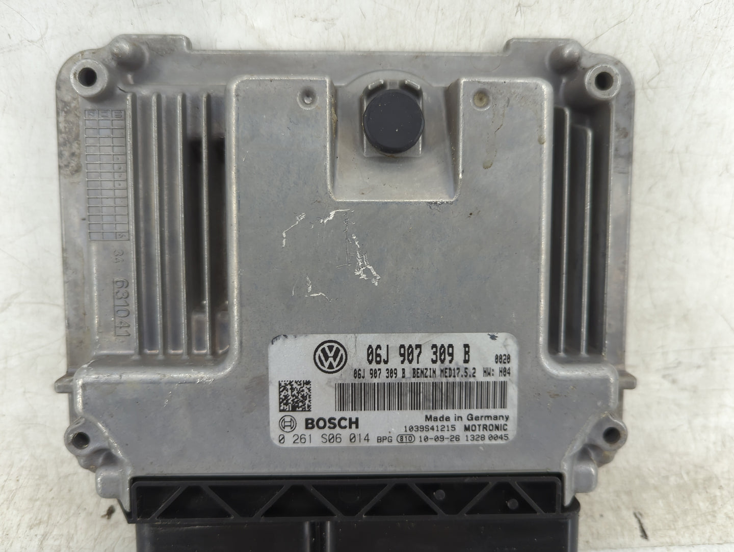 2011 Volkswagen Cc PCM Engine Control Computer ECU ECM PCU OEM P/N:0 261 S06 014 06J 907 309 B Fits OEM Used Auto Parts - Oe