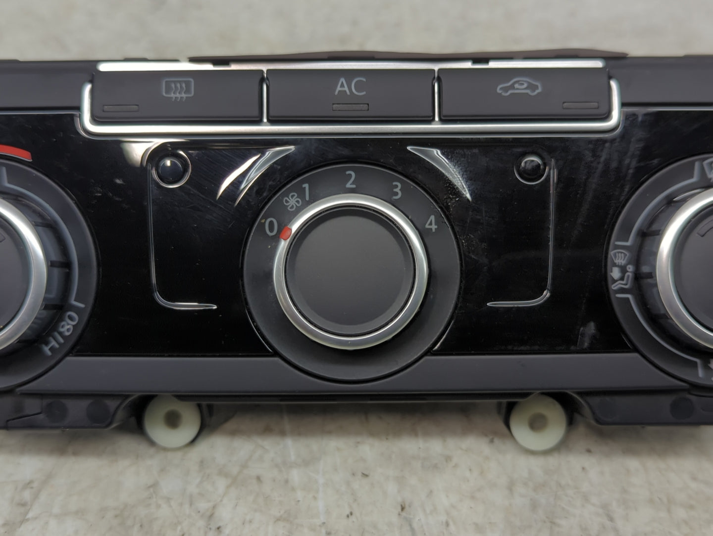 2011-2012 Volkswagen Cc Climate Control Module Temperature AC/Heater Replacement P/N:5HB009751 Fits Fits 2011 2012 2013 2014